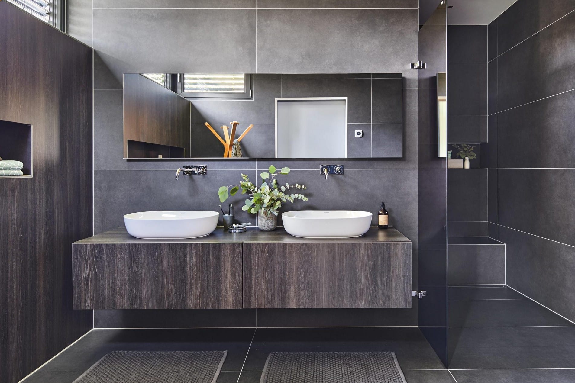 op maat gemaakt badkamermeubel