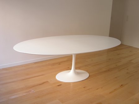 tulip tafel 140 cm